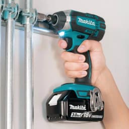 Makita 18V LXT Lithium-Ion Cordless 7-Piece Combo Kit (3.0Ah) thumbnail 3