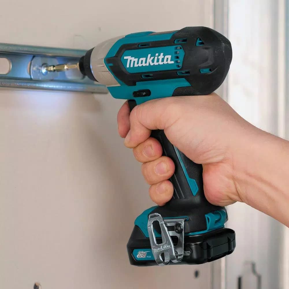 Makita 12V MAX CXT Cordless 3/8 in. Drill and Impact Driver Combo Kit with (2) 1.5Ah Batteries, Charger, and Bag
