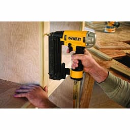 DEWALT 18-Gauge Pneumatic Brad Nailer, 5/8 in. to 2-1/8 in. thumbnail 9