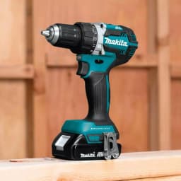 Makita 18V LXT Brushless 1/2 in. Driver-Drill Kit w/ (2) 2.0Ah Batteries, Charger & Bag thumbnail 7