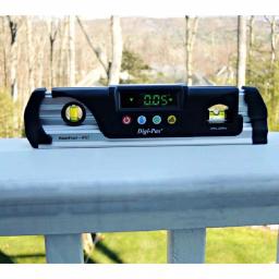 Digi-Pas DWL280PRO 9 in. IP67 Waterproof Digital Torpedo Level with LED Display and Magnetic V-Groove Base thumbnail 7