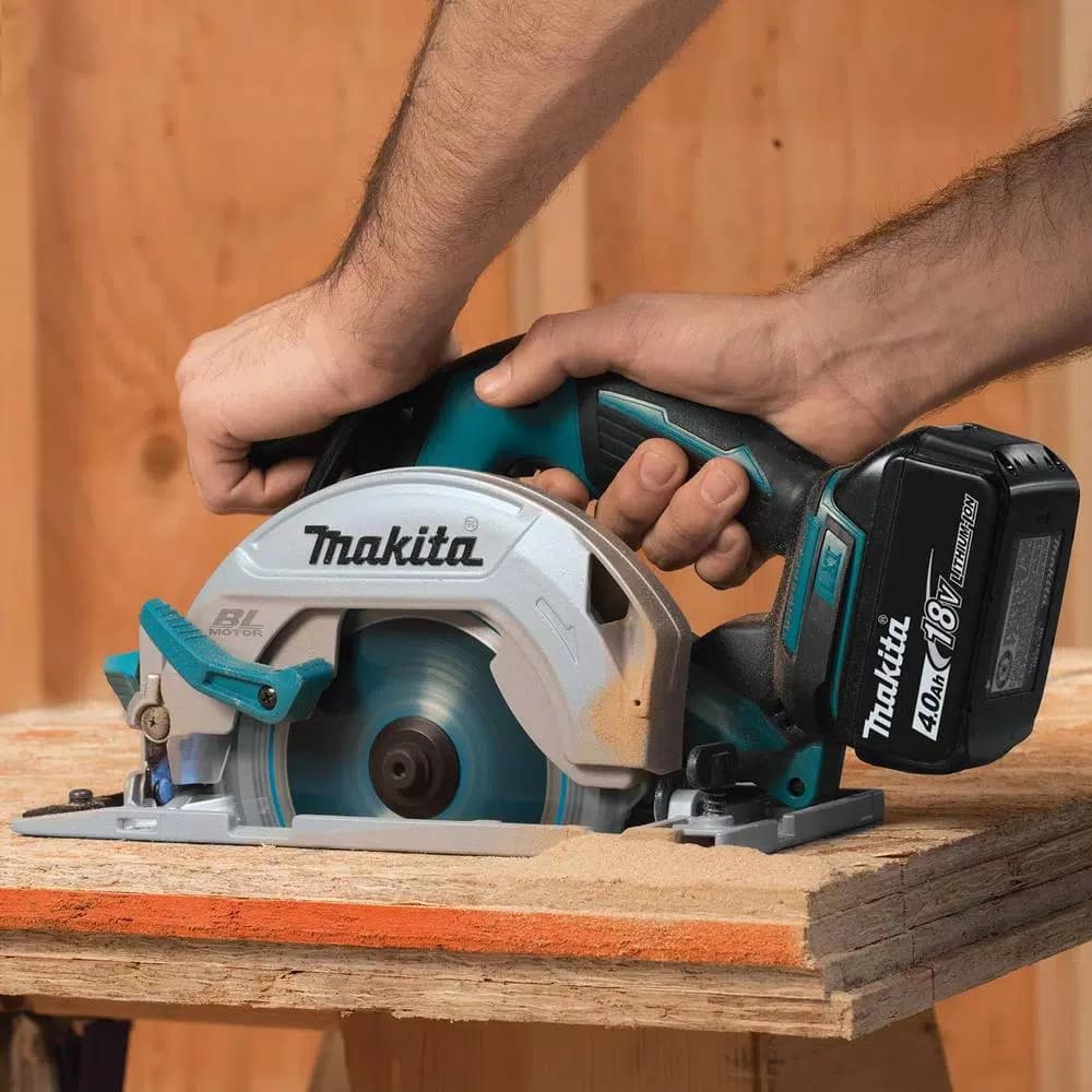 Makita 18V LXT Lithium-Ion Brushless 3-Tool Combo Kit (XT333X1)