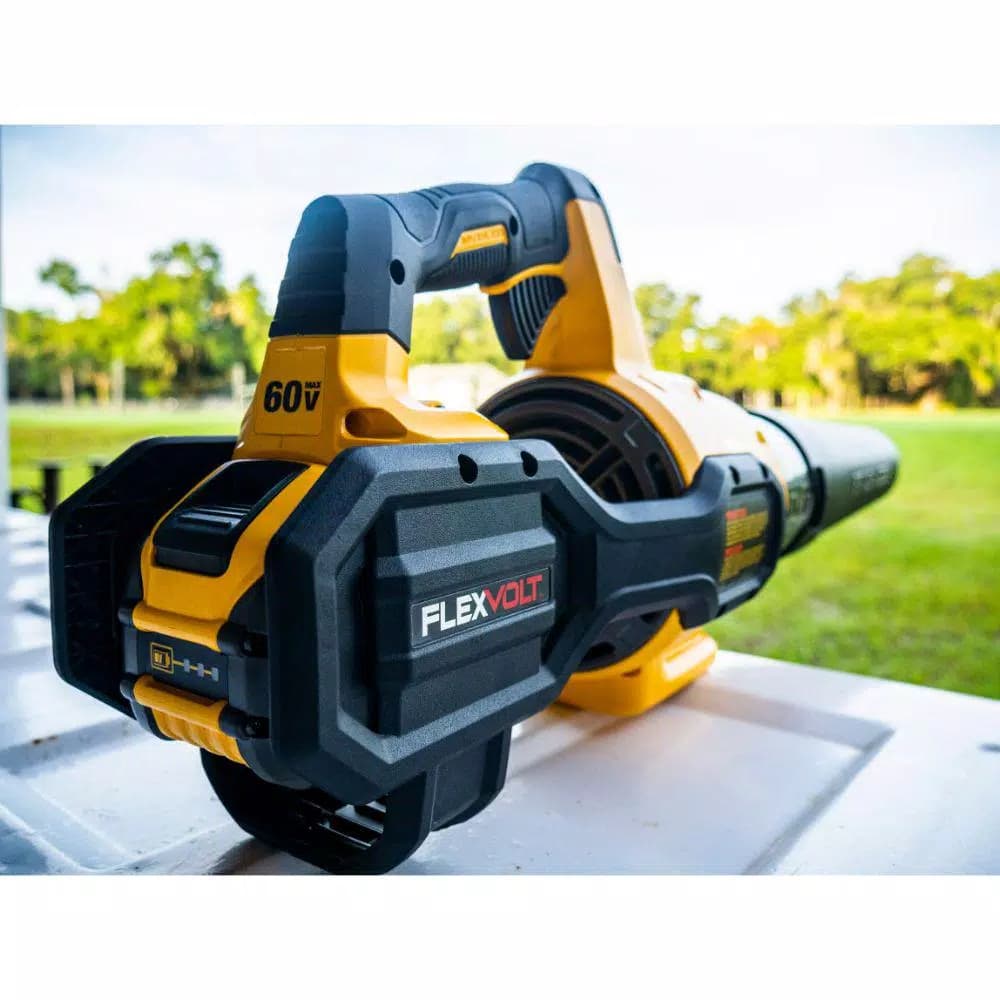 DEWALT 60V MAX FLEXVOLT Brushless Cordless Handheld Axial Blower Kit with 3.0 Ah Battery and Charger