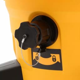 DEWALT 10 Gallon Dust Extractor with Automatic Filter Clean, 15 Amp, 140 CFM thumbnail 3