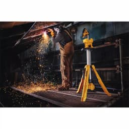 DEWALT 20V MAX 3000-Lumen Cordless LED Tripod Work Light with 4.0Ah Battery thumbnail 7