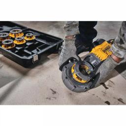 DEWALT FLEXVOLT 60V MAX Cordless 1/2 in. - 2 in. Pipe Threader Kit with (2) 9.0 Ah Batteries & Die Heads thumbnail 14
