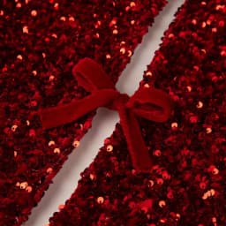 Glitzhome 48 in. Red Sequin Christmas Tree Skirt with White Faux Fur Cuff and Velvet Ropes thumbnail 4