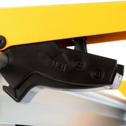 DEWALT Heavy Duty Aluminum Work Stand with Miter Saw Mounting Brackets thumbnail 9