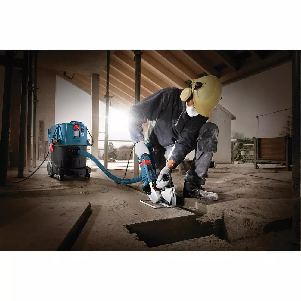 Bosch VAC090AH 9 Gallon Wet/Dry Dust Extractor with Auto Filter Clean and HEPA Filter