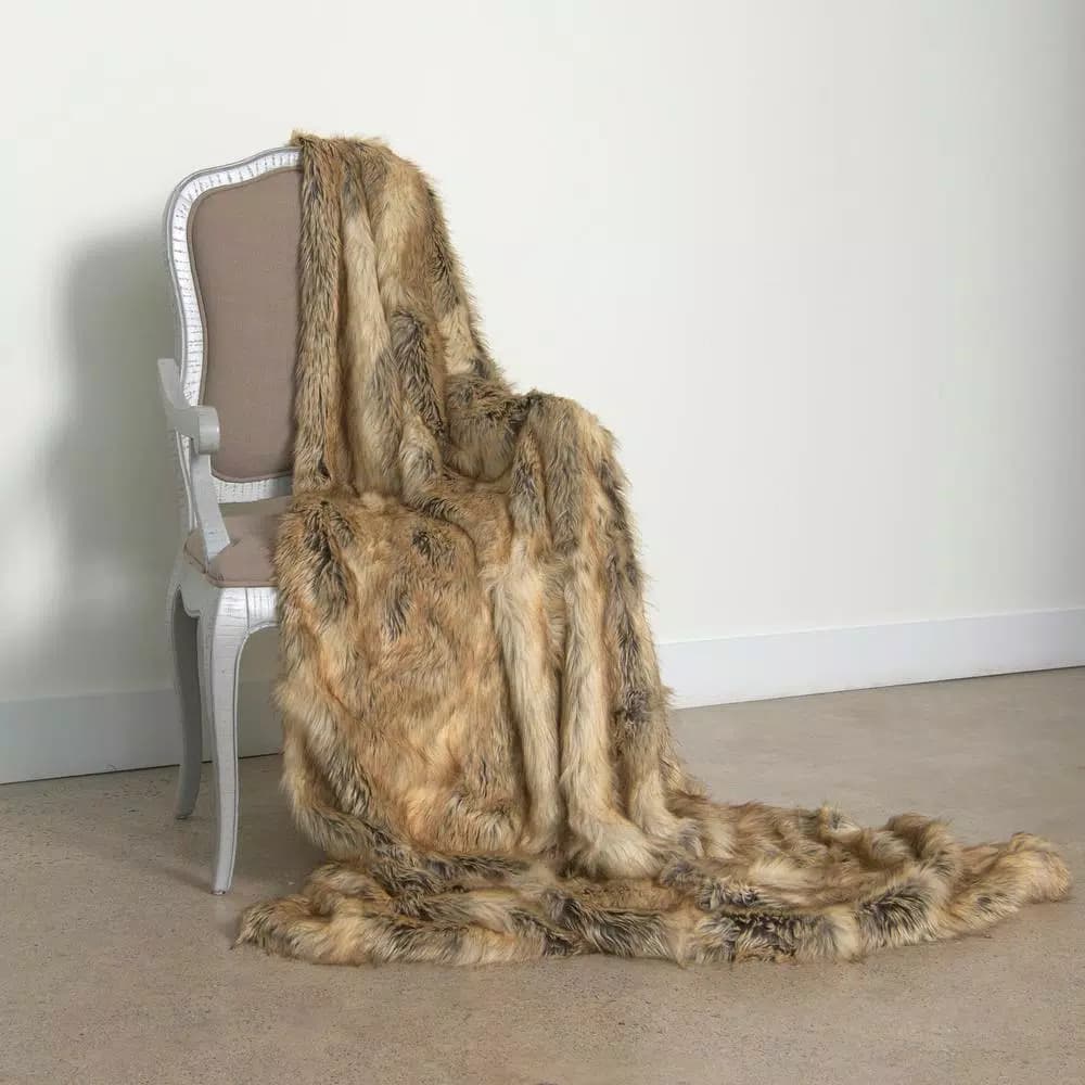 Best Home Fashion Amber Fox Faux Fur Throw Blanket, 58 in. x 60 in.