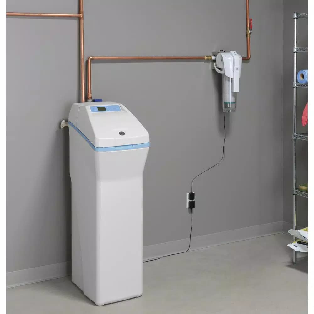 GE Smart 40,000 Grain Water Softener System with SmartSoft Technology
