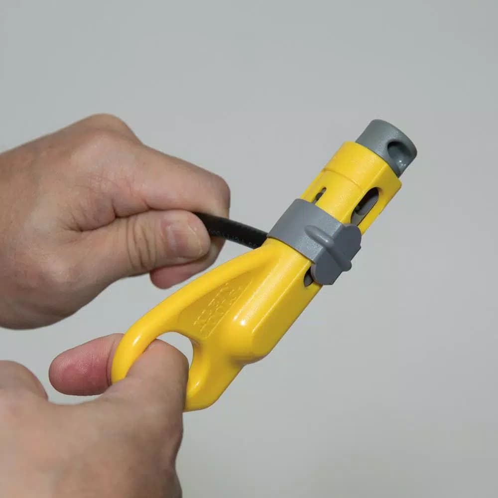 Klein Tools Coax Combination Radial Stripper for RG6, RG59, RG11, and RG7 Cables