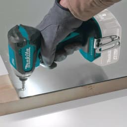 Makita 18V LXT Brushless 3-Tool Combo Kit: Impact Driver, Circular Saw, Reciprocating Saw with 2 Batteries & Charger thumbnail 5