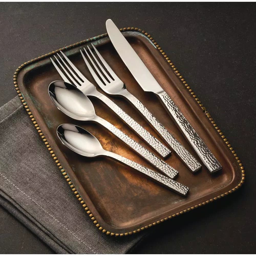 Oneida Chef's Table Hammered 18/0 Stainless Steel Dessert and Salad Forks, 12-Piece Set