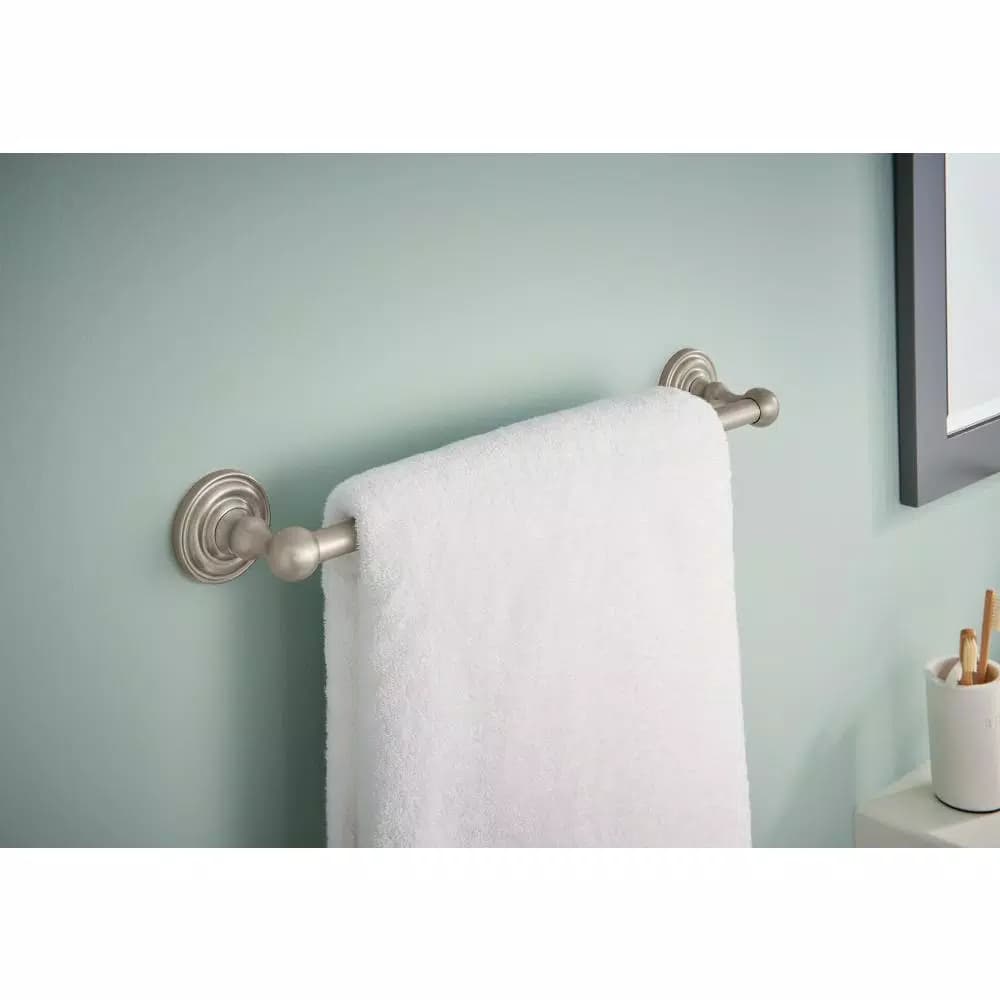 Delta Greenwich 18 in. Single Towel Bar in SpotShield Brushed Nickel