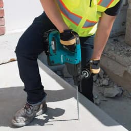 Makita 18V X2 LXT (36V) 1 in. Cordless SDS-Plus Rotary Hammer Kit with (2) 5.0Ah Batteries thumbnail 13