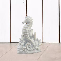 Stonebriar Collection Stonebriar White and Gold Cast Iron Seahorse Door Stopper & Nautical Decor thumbnail 1