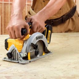DEWALT DCS391B 20V MAX Cordless 6-1/2 in. Circular Saw (Tool Only) thumbnail 9
