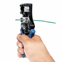 Klein Tools Katapult Wire Stripper and Cutter for 8-20 AWG Solid and 10-22 AWG Stranded Wire thumbnail 6