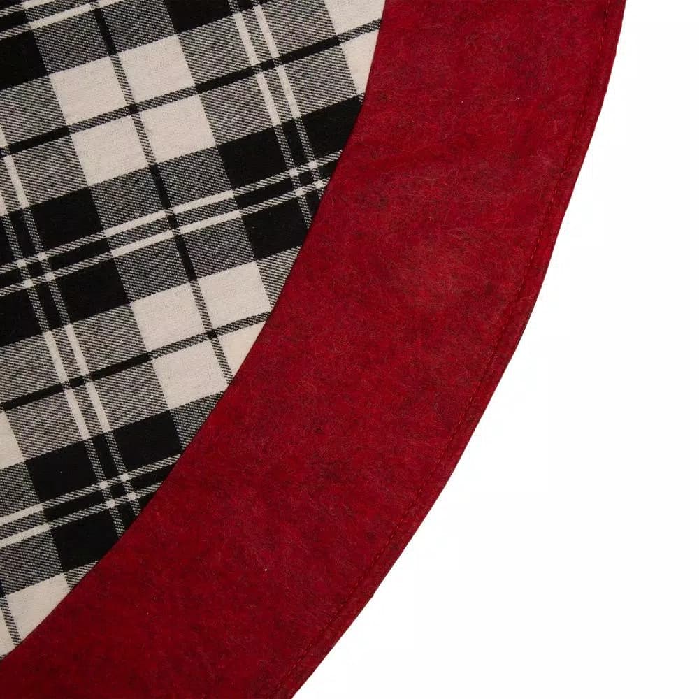 Glitzhome 48 in. Black and White Plaid Fabric Christmas Tree Skirt with Red Trim