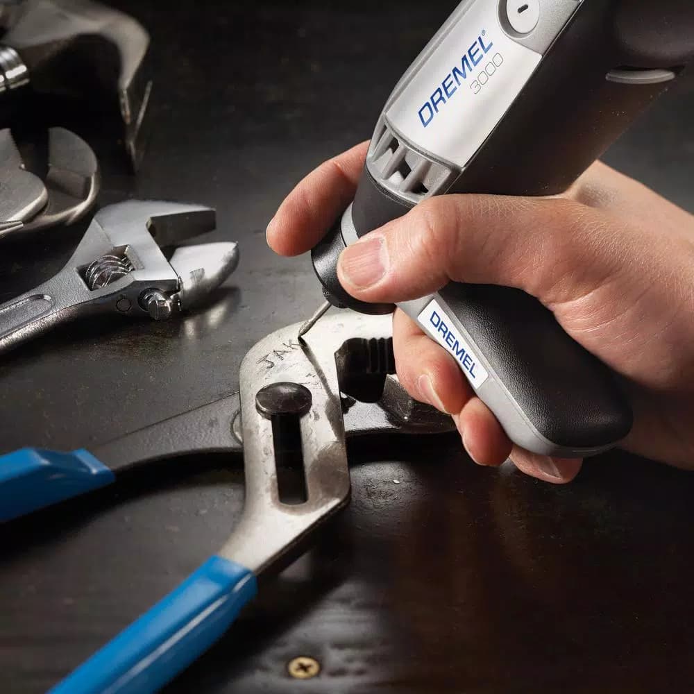 Dremel 3-Piece Black Detailer's Rotary Tool Grip Attachment Kit