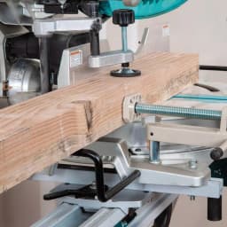 Makita 18V X2 LXT 10 in. Brushless Dual-Bevel Sliding Compound Miter Saw Kit with 4 5.0 Ah Batteries & Charger thumbnail 13