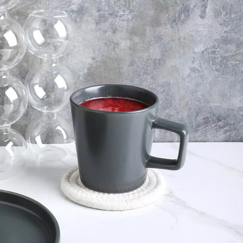 Stone Lain 16-Piece Modern Gray Matte Stoneware Dinnerware Set, Service for 4