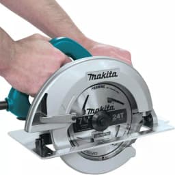 Makita 7-1/4 in. 15 Amp Corded Circular Saw with 24T Carbide Blade and LED Lights thumbnail 6