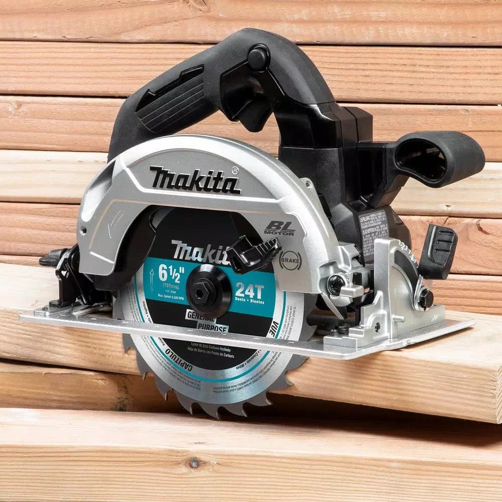 Makita 18V LXT Sub-Compact Brushless 6-1/2 in. Circular Saw with AWS, Tool Only