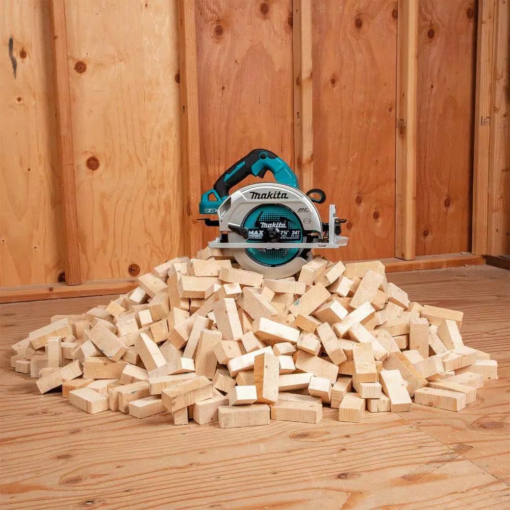 Makita 18V X2 LXT Brushless 7-1/4 in. Cordless Circular Saw (Tool-Only)