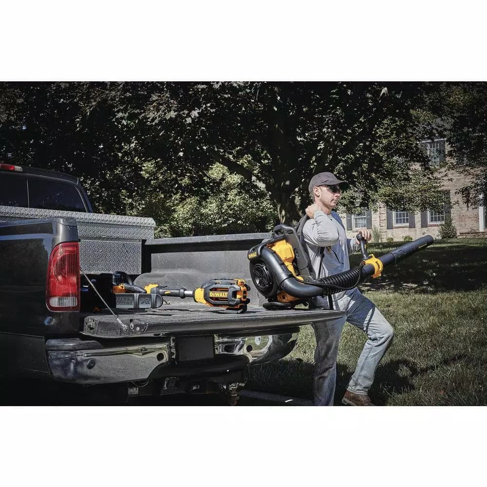 DEWALT 40V MAX Cordless Backpack Blower, 450 CFM, 142 MPH, Includes 7.5 Ah Battery and Charger