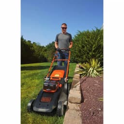 BLACK+DECKER 60V MAX Cordless 20 in. Walk Behind Push Lawn Mower with (2) 2.5 Ah Batteries and Charger thumbnail 10