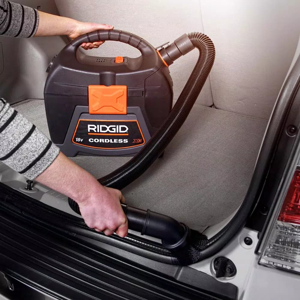 RIDGID 18V Cordless 3 Gal. Wet/Dry Handheld Shop Vacuum (Tool Only)