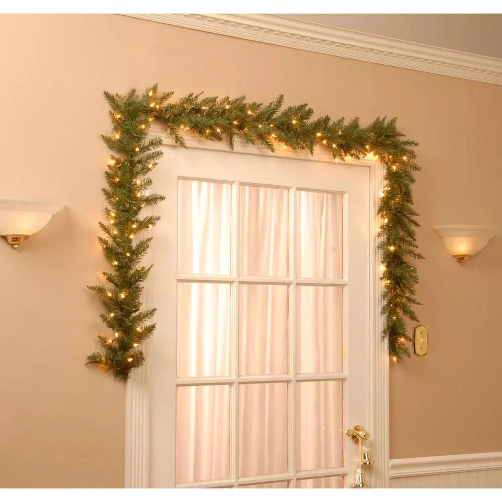 National Tree Company 9 ft. Pre-Lit Dunhill Fir Artificial Garland with 100 Clear Incandescent Lights