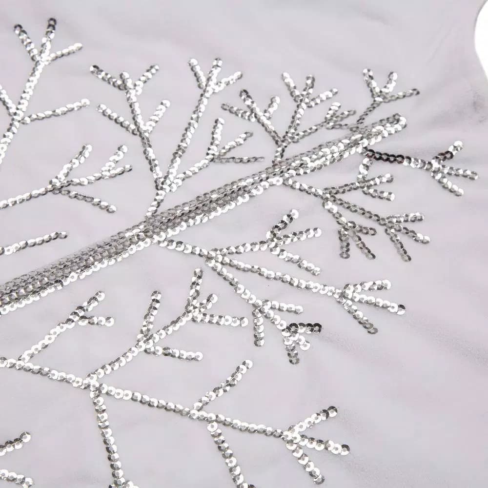 Glitzhome 48 in. White Faux Fur Christmas Tree Skirt with Grey Edge