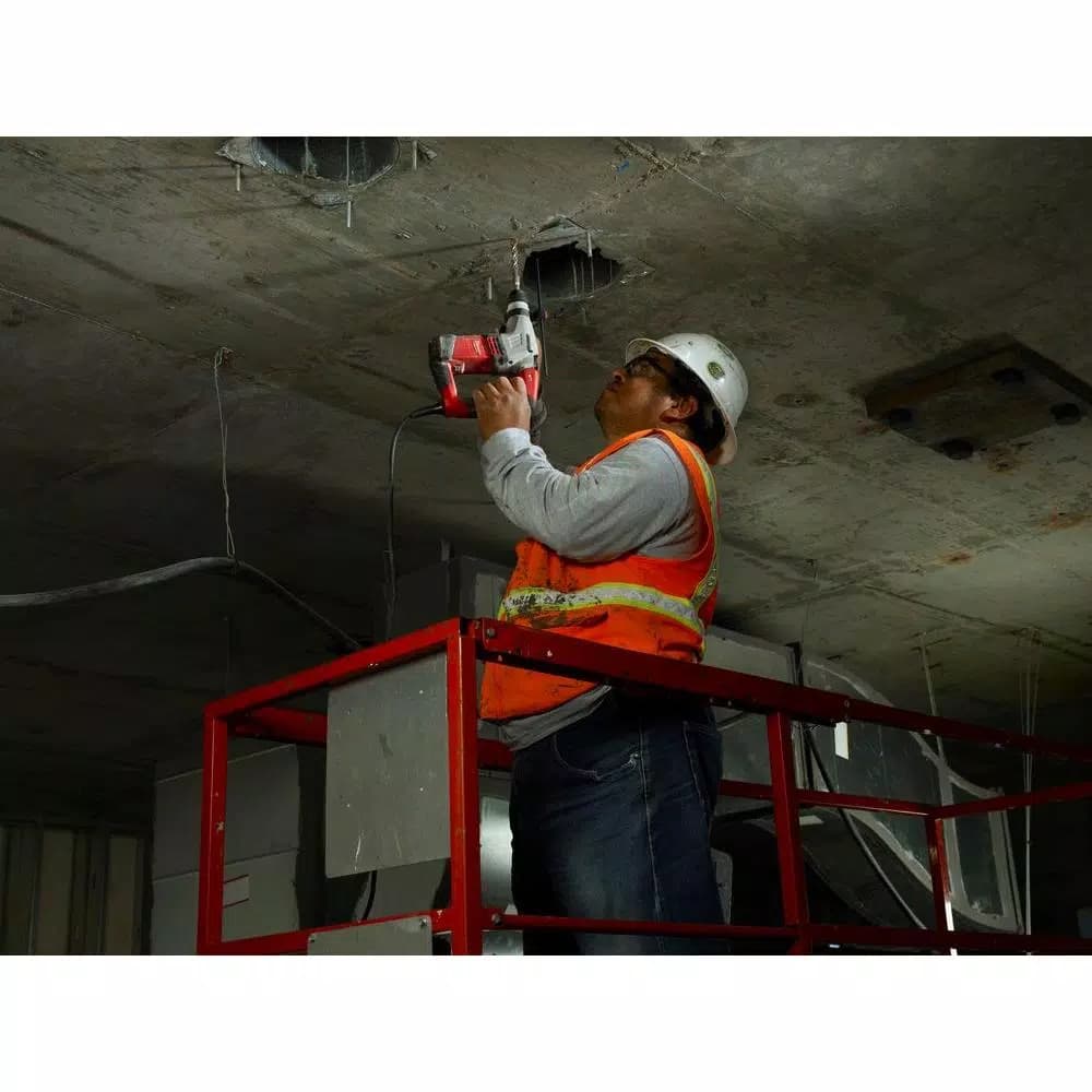 Milwaukee 5.5 Amp 5/8 in. SDS-Plus Corded Rotary Hammer Drill Kit with Case