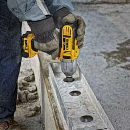 DEWALT 20V MAX Cordless 1/2 in. High Torque Impact Wrench Kit with (2) 4.0 Ah Batteries & Charger thumbnail 13