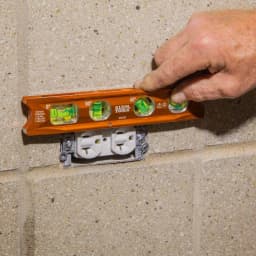 Klein Tools 8 in. Aluminum Torpedo Billet Level with Rare Earth Magnets thumbnail 5