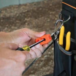 Klein Tools 8-Piece Screwdriver Set with Patented Magnetizer/Demagnetizer and Cushion-Grip Handles thumbnail 6