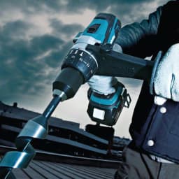 Makita 18V LXT Cordless 1/2 in. Hammer Driver-Drill Kit with (2) 4.0 Ah Batteries, Charger, and Hard Case thumbnail 3