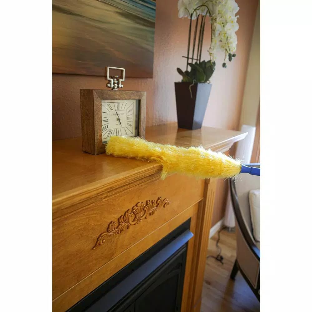 Ettore Poly-Fiber Duster with Click-Lock Feature for Cobwebs and Hard-to-Reach Areas
