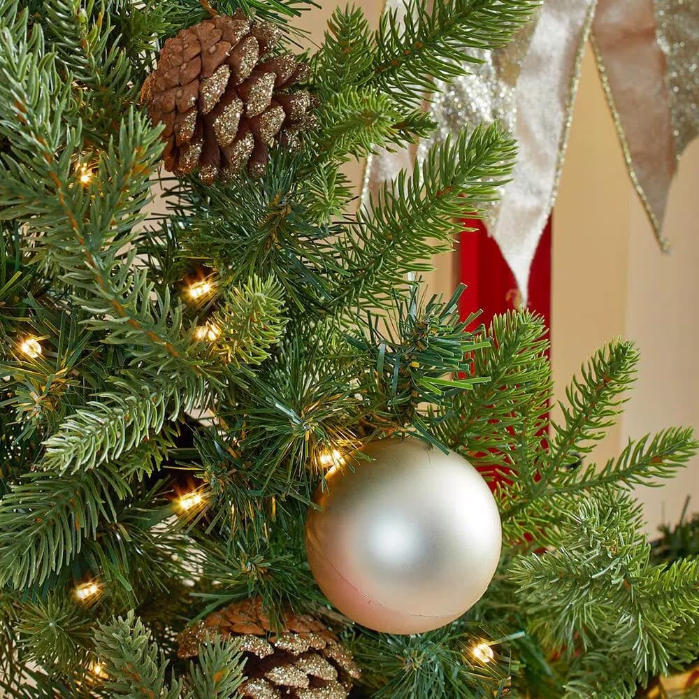 Home Accents Holiday Home Holiday Accents 30 in. St. Germain Pre-Lit LED Artificial Christmas Wreath, Warm White Lights