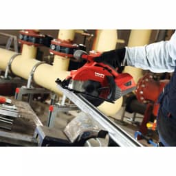 Hilti 22V Cordless Metal Cutting Circular Saw Kit with Two 8.0 Ah Batteries, Charger, and Bag thumbnail 9
