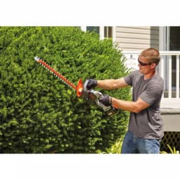 BLACK+DECKER 60V MAX Lithium-Ion Cordless POWERCUT 24 in. Hedge Trimmer with 1.5 Ah Battery and Charger thumbnail 9