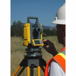 Unbranded Spectra Precision DET-2 Digital Electronic Theodolite with 2-Second Angular Accuracy thumbnail 3