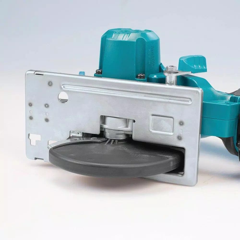 Makita 18V LXT Brushless 5-7/8 in. Cordless Metal Cutting Circular Saw (Tool-Only)