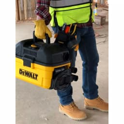 DEWALT 4 Gal. Poly Wet/Dry Vacuum with 5 Peak HP Motor and 20 ft. Power Cord thumbnail 8