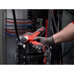 Milwaukee M12 12V Lithium-Ion Cordless 600 MCM Cable Cutter (Tool-Only) thumbnail 8