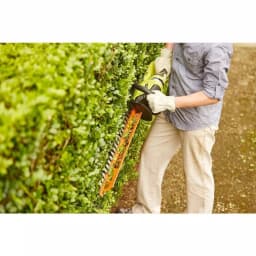 Ryobi ONE+ 18V Cordless 22 in. Hedge Trimmer Kit with 1.5 Ah Battery and Charger, Refurbished thumbnail 7