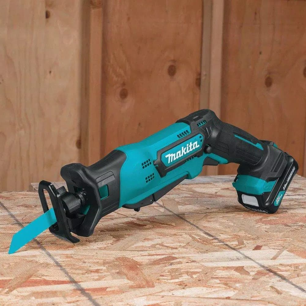 Makita 12V MAX CXT Cordless Reciprocating Saw Kit with 2.0Ah Batteries and Charger